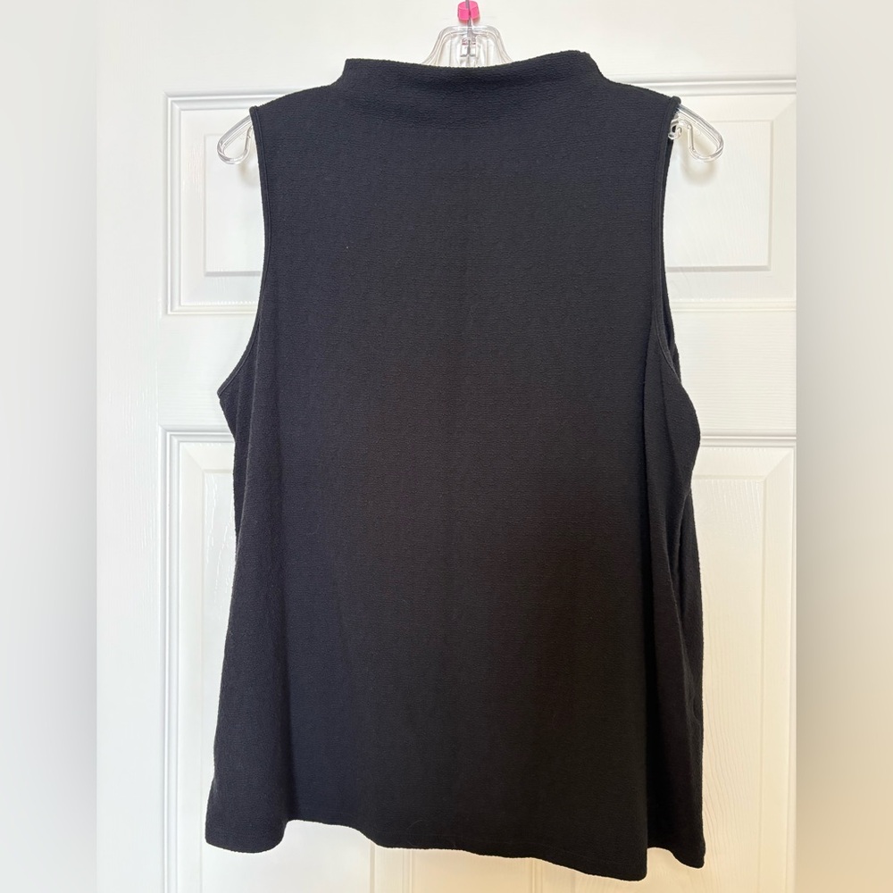 Banana Republic Black Sleeveless Blouse